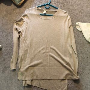 A long crew-neck sweater H&M & light-cream color